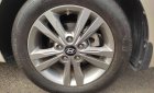 Hyundai Elantra 2017 - Màu bạc, giá chỉ 475 triệu