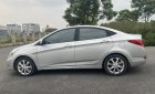 Hyundai Accent 2011 - Màu bạc đẹp