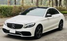 Mercedes-Benz 2017 - Xe màu trắng