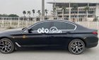 BMW 530i bán xe  530i 2019 đen. 2019 - bán xe bmw 530i 2019 đen.