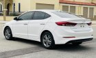 Hyundai Elantra 2017 - Hỗ trợ trả góp 70%, xe đẹp, giá tốt giao ngay