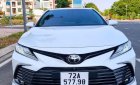 Toyota Camry 2022 - Xe màu trắng