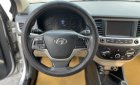 Hyundai Accent 2018 - Bản đủ: Khóa đề nổ start, màn hình, lazang đúc - Xe thơm mùi nỉ