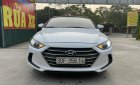 Hyundai Elantra 2017 - Màu trắng, xe đẹp