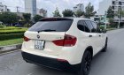 BMW X1 2011 - Màu trắng kem loại full đồ chơi nhà mua mới, một đời trùm mền ít đi xe vào rất nhiều đồ chơi