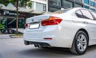 BMW 320i 2016 - Cần bán gấp xe gia đình, giá 840tr