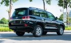 Toyota Land Cruiser 2017 - Xe màu đen, nhập khẩu nguyên chiếc