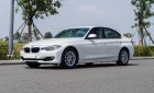 BMW 320i 2013 - Màu trắng, nhập khẩu số tự động