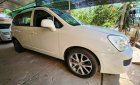 Kia Carens 2010 - Màu trắng số sàn