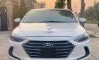 Hyundai Elantra 2018 - Màu trắng, giá chỉ 445 triệu