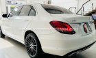 Mercedes-Benz C200 2020 - Xe màu trắng  