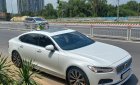 Volvo S90 2022 - Màu trắng, nội thất nâu