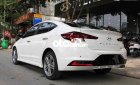 Hyundai Elantra huyndai 2022 - huyndai