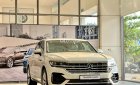 Volkswagen Touareg luxury 2023 - màu trắng sang trọng, đẹp mắt, xe nhập khẩu nguyên chiếc, tặng voucher phụ kiện 200 triệu ++ 0% lãi suất