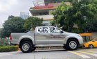 Toyota Hilux  Mt 2015 , 8vạn6 màu bạc nhâp Thái chinh chủ 2015 - hilux Mt 2015 , 8vạn6 màu bạc nhâp Thái chinh chủ