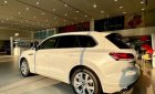Volkswagen Touareg luxury 2023 - màu trắng sang trọng, nhập khẩu nguyên chiếc, tặng voucher phụ kiện hàng trăm triệu đồng và 0% lãi suất
