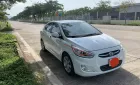 Hyundai Accent 2015 - Chính chủ cần bán xe  huyndai accent, đời 2015, số tự động, nhập khẩu nguyên chiếc, cửa sổ trời