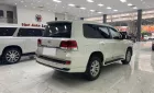 Toyota Land Cruiser 4.6 v8 2020 - Bán Toyota Land Cruiser 4.6 V8, sản xuất 2020 chạy ít, sơn zin cả xe.