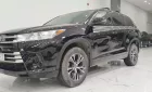 Toyota Highlander 2017 - Cần bán lại xe Toyota Highlander đời 2017 đăng ký lần đầu 2019, màu đen, xe nhập Mỹ