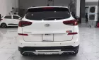 Hyundai Tucson 2.0 đặc biệt ATH 2020 - Cần bán Hyundai Tucson 2.0 đặc biệt ATH đời 2020, màu trắng, xe gia đình chạy chuẩn km