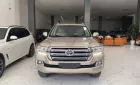 Toyota Land Cruiser 4.6V8 2016 - Land Cruiser 4.6V8 2016, đăng ký tên tư nhân, xe 1 chủ, xe cực đẹp.