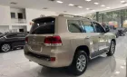 Toyota Land Cruiser 4.6V8 2016 - Land Cruiser 4.6V8 2016, đăng ký tên tư nhân, xe 1 chủ, xe cực đẹp.