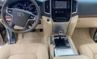 Toyota Land Cruiser 4.6V8 2016 - Land Cruiser 4.6V8 2016, đăng ký tên tư nhân, xe 1 chủ, xe cực đẹp.