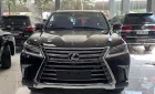 Lexus LX 570 2020 - Bán Lexus LX570 sản xuất 2020, lăn bánh cực ít, 1 chủ từ mới.