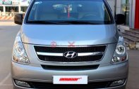 Hyundai H-1 Starex 2.5MT  2015 - Cần bán Hyundai H-1 Starex 2.5MT năm 2015, màu bạc, xe nhập, số sàn giá 924 triệu tại Hà Nội
