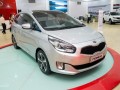 Kia Rondo 2016 - Bán Kia Rondo năm 2016, màu bạc, nhập khẩu nguyên chiếc giá 665 triệu tại Thái Bình