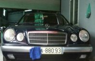 Mercedes-Benz E230 1999 - Cần bán Mercedes đời 1999, màu đen, nhập khẩu số tự động giá 225 triệu tại Tp.HCM