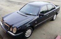 Mercedes-Benz E230 Elegance   2.3 MT 1996 - Cần bán lại xe Mercedes E230 Elegance 2.3 MT cũ, nhập khẩu nguyên chiếc, giá chỉ 186 triệu giá 186 triệu tại Bình Dương