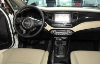 Kia Rondo GAT 2016 - Cần bán xe Kia Rondo GAT đời 2016, màu trắng, xe nhập giá 664 triệu tại Đắk Nông