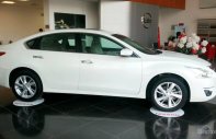 Nissan Teana SL 2.5 CVT 2017 - Cần bán xe Nissan Teana SL 2.5 CVT sản xuất 2017, màu trắng nhập từ Mỹ giá 1 tỷ 470 tr tại Hòa Bình