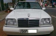Mercedes-Benz E class   E220  1994 - Bán xe cũ Mercedes E220 đời 1994, màu trắng, giá chỉ 139 triệu giá 139 triệu tại Lâm Đồng