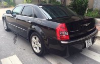 Chrysler 300 2008 - Cần bán lại xe Chrysler 300 đời 2008, màu đen, giá 800tr giá 800 triệu tại Hà Nội