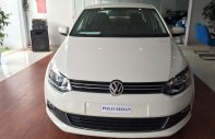 Volkswagen Polo   AT 2015 - Cần bán Volkswagen Polo Sedan AT đời 2015, màu trắng, nhập khẩu chính hãng giá 632 triệu tại TT - Huế