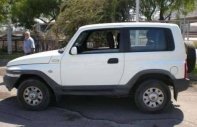 Ssangyong Korando     MT 2002 - Bán ô tô Ssangyong Korando MT đời 2002, màu trắng  giá 150 triệu tại Bình Định