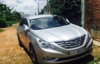 Hyundai Sonata Y20 2009 - Bán xe Hyundai Sonata Y20 đời 2009, màu bạc, nhập khẩu còn mới giá cạnh tranh giá 600 triệu tại Kon Tum