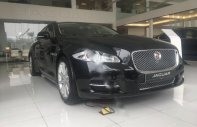 Jaguar XJ Series Fortfolio 2016 - Cần bán Jaguar XJ Series Fortfolio năm 2016, màu đen, nhập khẩu chính hãng giá 3 tỷ 956 tr tại Hà Nội