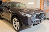 Infiniti QX70 2017 - Bán xe Infiniti QX70 sản xuất 2017, màu đen nhập khẩu nguyên chiếc giá 3 tỷ 888 tr tại Bắc Ninh