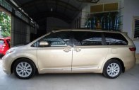 Toyota Sienna Limited 2015 - Cần bán xe Toyota Sienna Limited đời 2015, màu vàng, nhập khẩu nguyên chiếc giá 2 tỷ 899 tr tại Tp.HCM