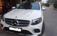 Mercedes-Benz GLK Class GLK300 4Matic 2017 - Cần bán lại xe Mercedes GLK300 4Matic năm 2017, màu trắng giá 2 tỷ 140 tr tại Hà Nội