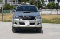 Toyota Hilux 2014 - Chính chủ bán Toyota Hilux đời 2014, màu bạc giá 590 triệu tại Ninh Bình