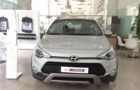 Hyundai i20 Active   2017 - Bán xe Hyundai i20 Active đời 2017, màu bạc, 603 triệu giá 603 triệu tại Bình Dương