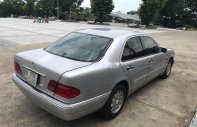 Mercedes-Benz E class E230  1997 - Bán ô tô Mercedes E230 sản xuất 1997, màu bạc, nhập khẩu nguyên chiếc chính chủ, giá chỉ 158 triệu giá 158 triệu tại Phú Thọ