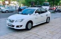 Hyundai Avante 1.6 MT 2011 - Bán xe Hyundai Avante 1.6 MT đời 2011, màu trắng số sàn giá 360 triệu tại TT - Huế