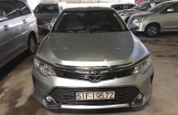 Toyota Camry E 2015 - Cần bán xe Toyota Camry E đời 2015, màu bạc giá 860 triệu tại Tp.HCM