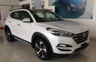 Hyundai Tucson 2.0 AT 2018 - Bán Hyundai Tucson 2.0 AT đời 2018, màu trắng giá cạnh tranh giá 759 triệu tại Quảng Trị
