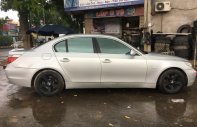 BMW 5 Series 520i 2004 - Bán BMW 520i sản xuất 2004 màu bạc, 375 triệu, xe nhập giá 375 triệu tại Hà Nội